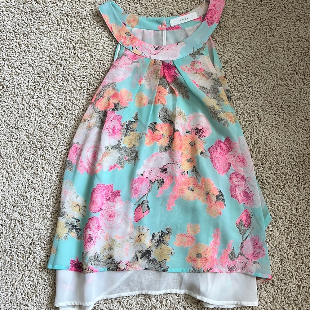 LUSH open back floral tank top